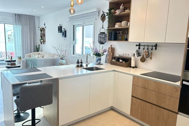 2 slaapkamer Appartement te koop in Pilar de la Horadada ciudad, Pilar de la Horadada met zwembad - € 279.500 (Ref: 9198899)