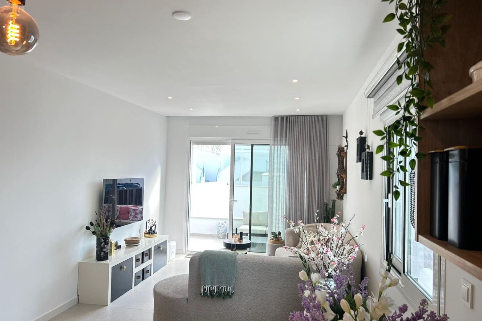 2 slaapkamer Appartement te koop in Pilar de la Horadada met zwembad - € 279.500 (Ref: 9198899)