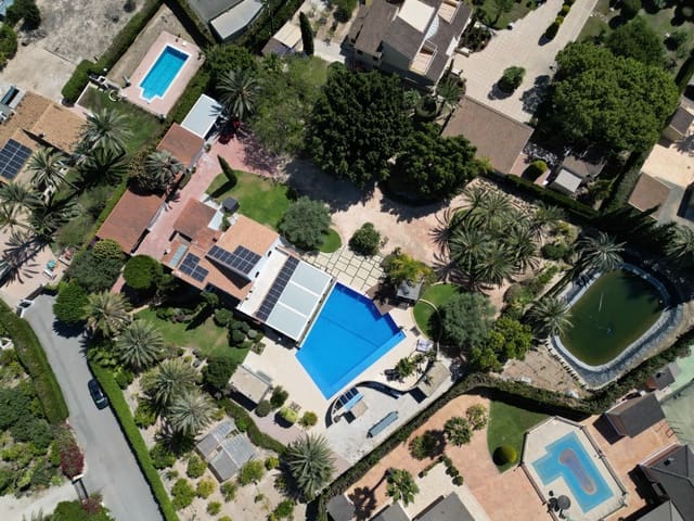 6 soveværelse Villa til salg i Jubalcoy / Jubalcoi, Elche / Elx med swimmingpool garage - € 1.250.000 (Ref: 9198900)