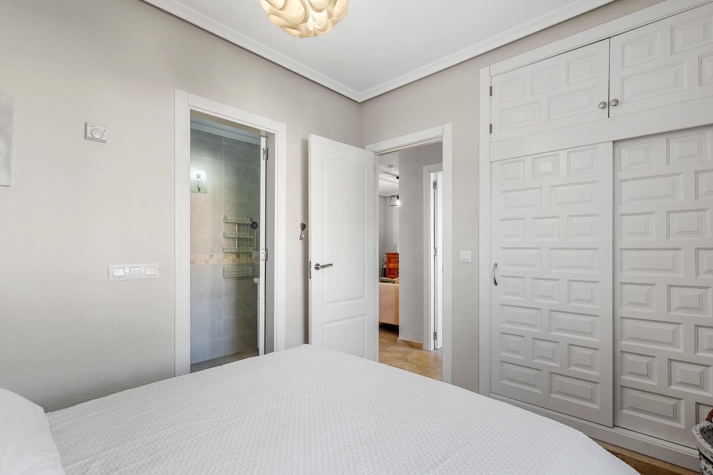 6 quarto Moradia para venda em San Miguel de Salinas com piscina - 699 000 € (Ref: 9198908)