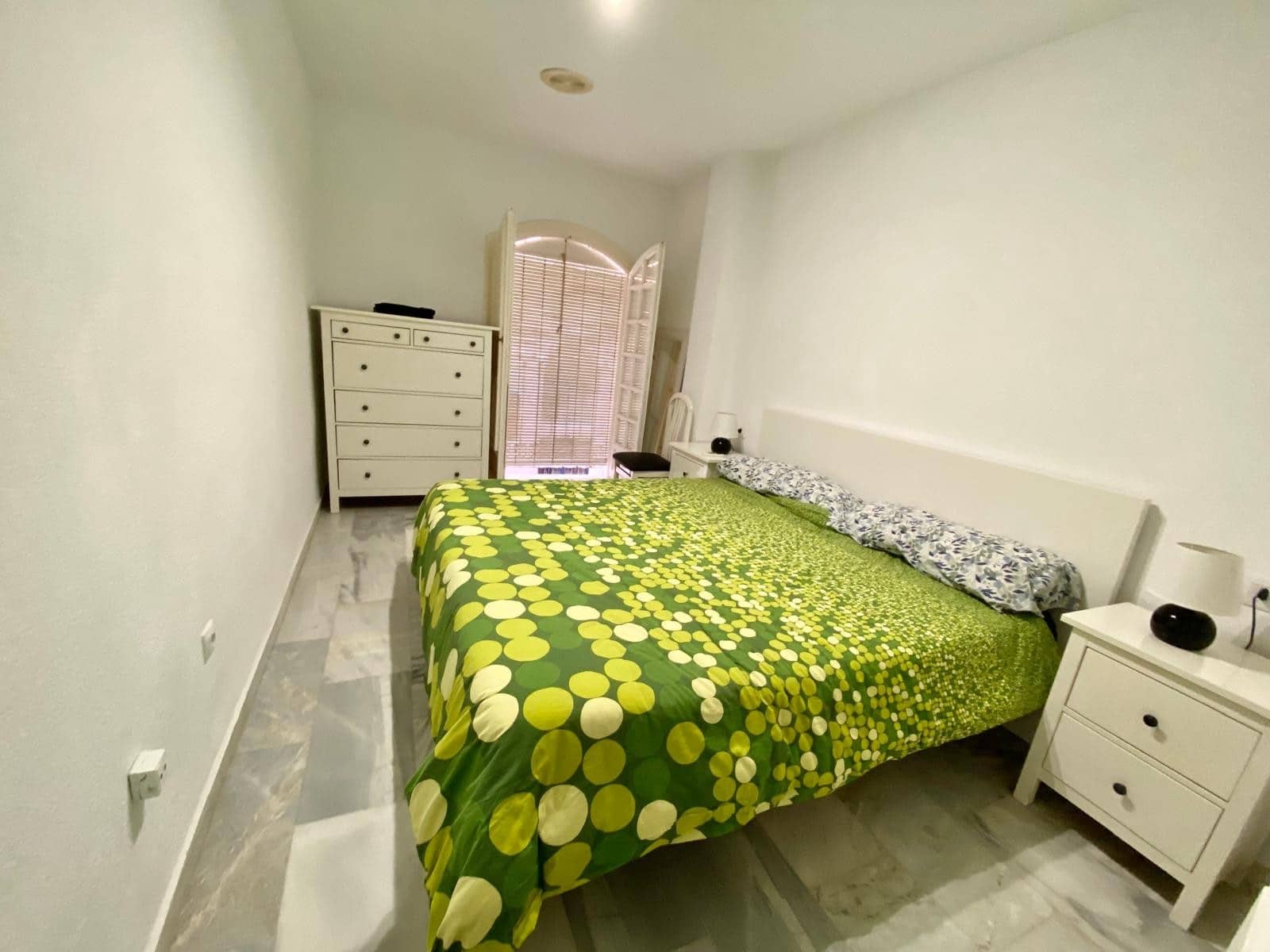 2 soverom Leilighet til salgs i Torrevieja med svømmebasseng garasje - € 214 000 (Ref: 9198920)