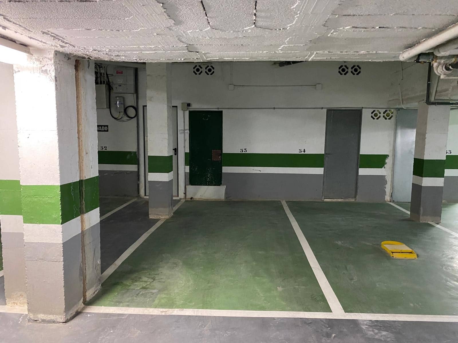 2 soverom Leilighet til salgs i Torrevieja med svømmebasseng garasje - € 214 000 (Ref: 9198920)