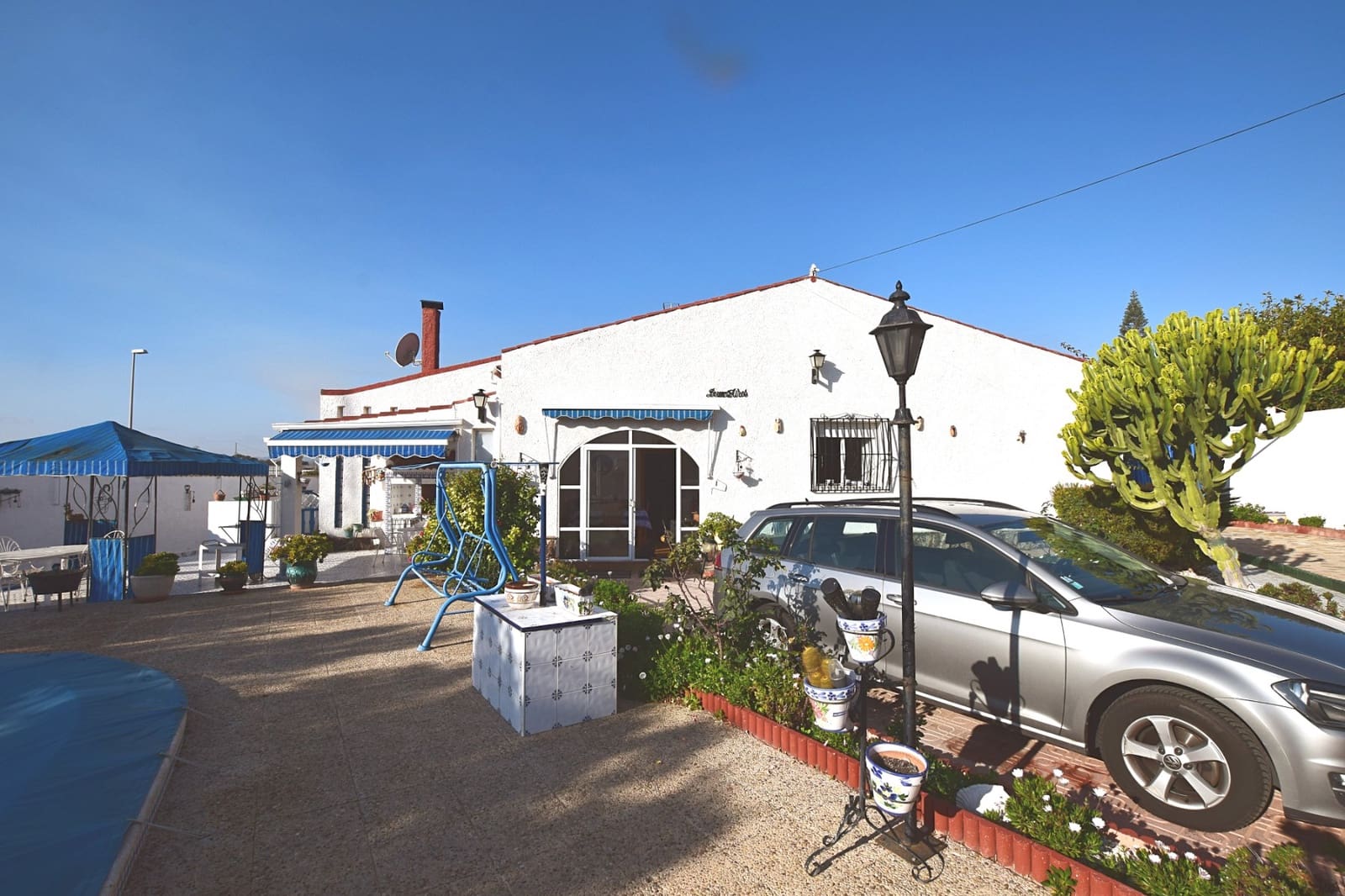 4 makuuhuone Huvila myytävänä paikassa Ciudad Quesada mukana uima-altaan 
autotalli - 420 000 € (Ref: 9198925)