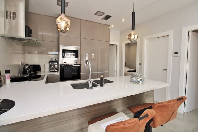 3 camera da letto Villa in vendita in Villamartin, Orihuela con piscina - 369.950 € (Rif: 9198928)