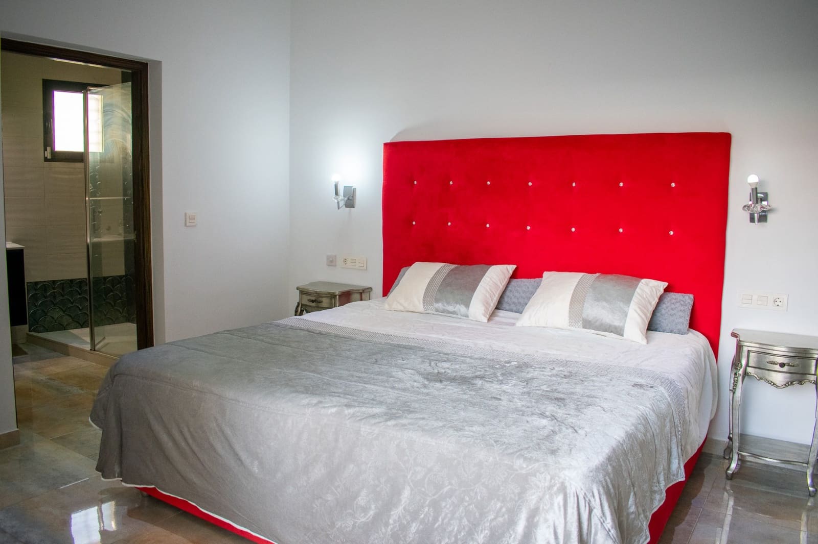 4 slaapkamer Villa te koop in Torre de la Horadada met zwembad garage - € 595.000 (Ref: 9198932)