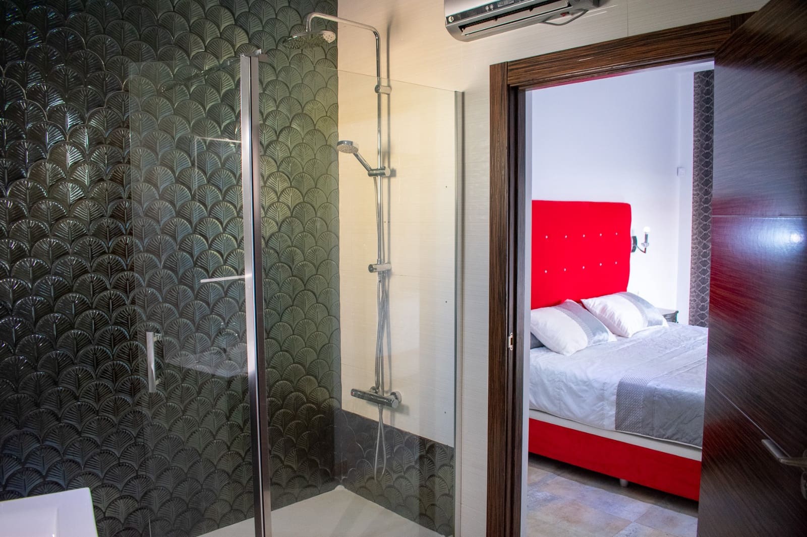 4 slaapkamer Villa te koop in Torre de la Horadada met zwembad garage - € 595.000 (Ref: 9198932)