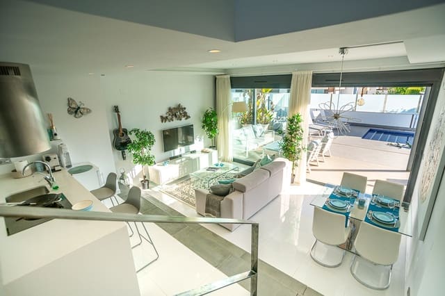 3 Zimmer Villa zu verkaufen in Lomas de Cabo Roig - Los Dolses, Orihuela mit Pool - 485.000 € (Ref: 9198933)