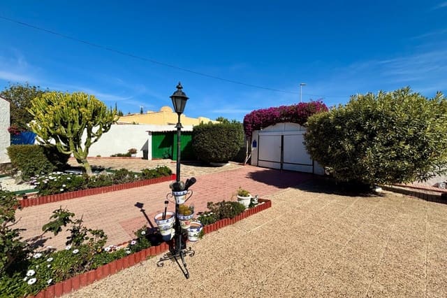 Chalet de 4 habitaciones en Ciudad Quesada, Rojales en venta con piscina garaje - 420.000 € (Ref: 9198938)