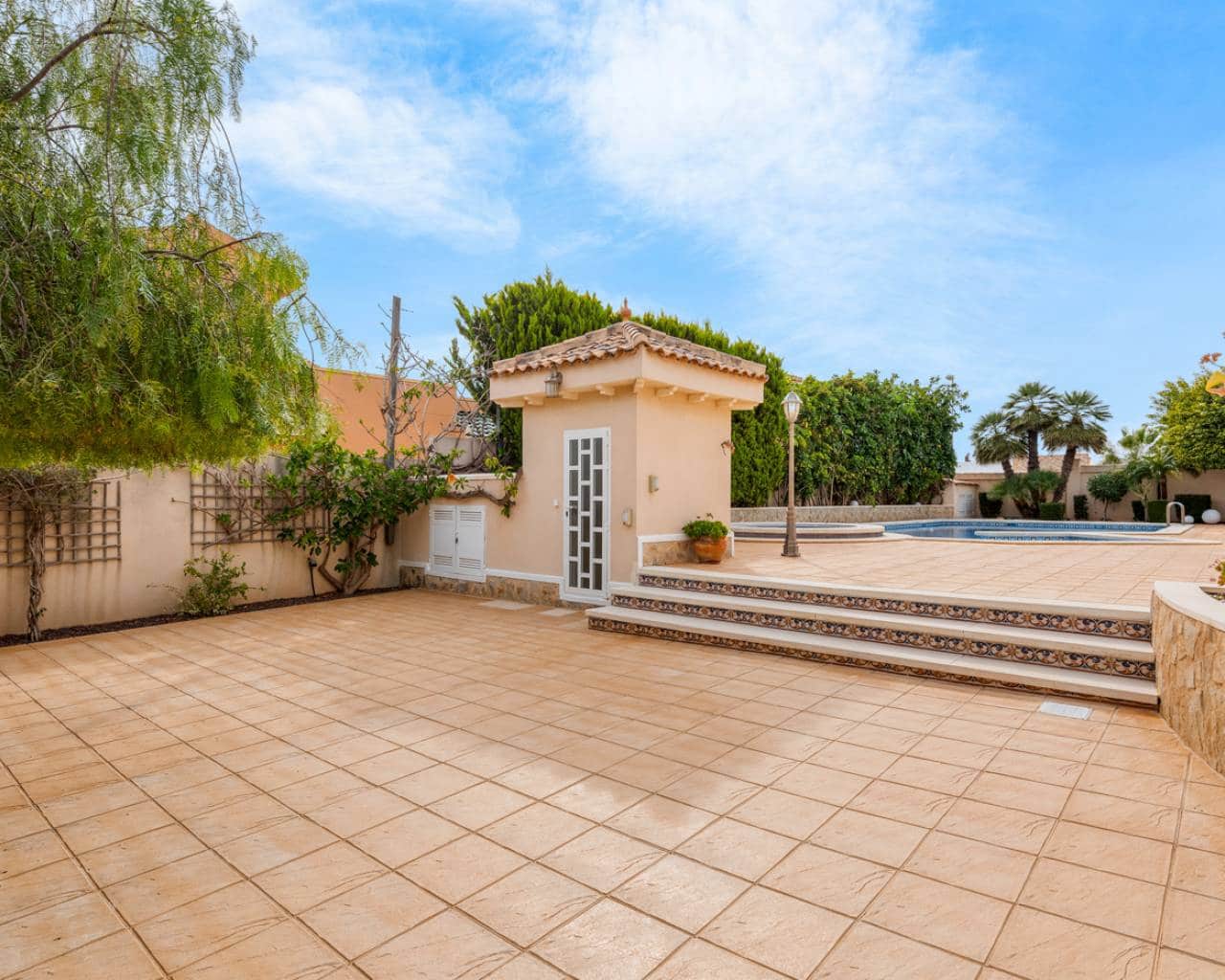 4 camera da letto Villa in vendita in Ciudad Quesada con piscina garage - 890.000 € (Rif: 9198941)