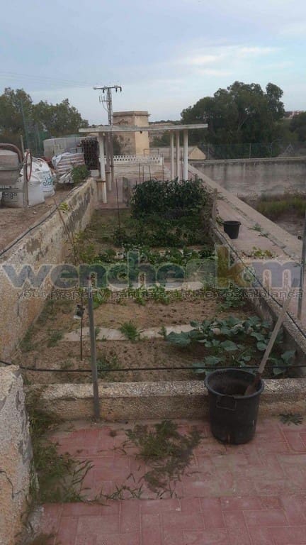 8 Zimmer Villa zu verkaufen in Los Balcones mit Pool Garage - 729.950 € (Ref: 9198945)