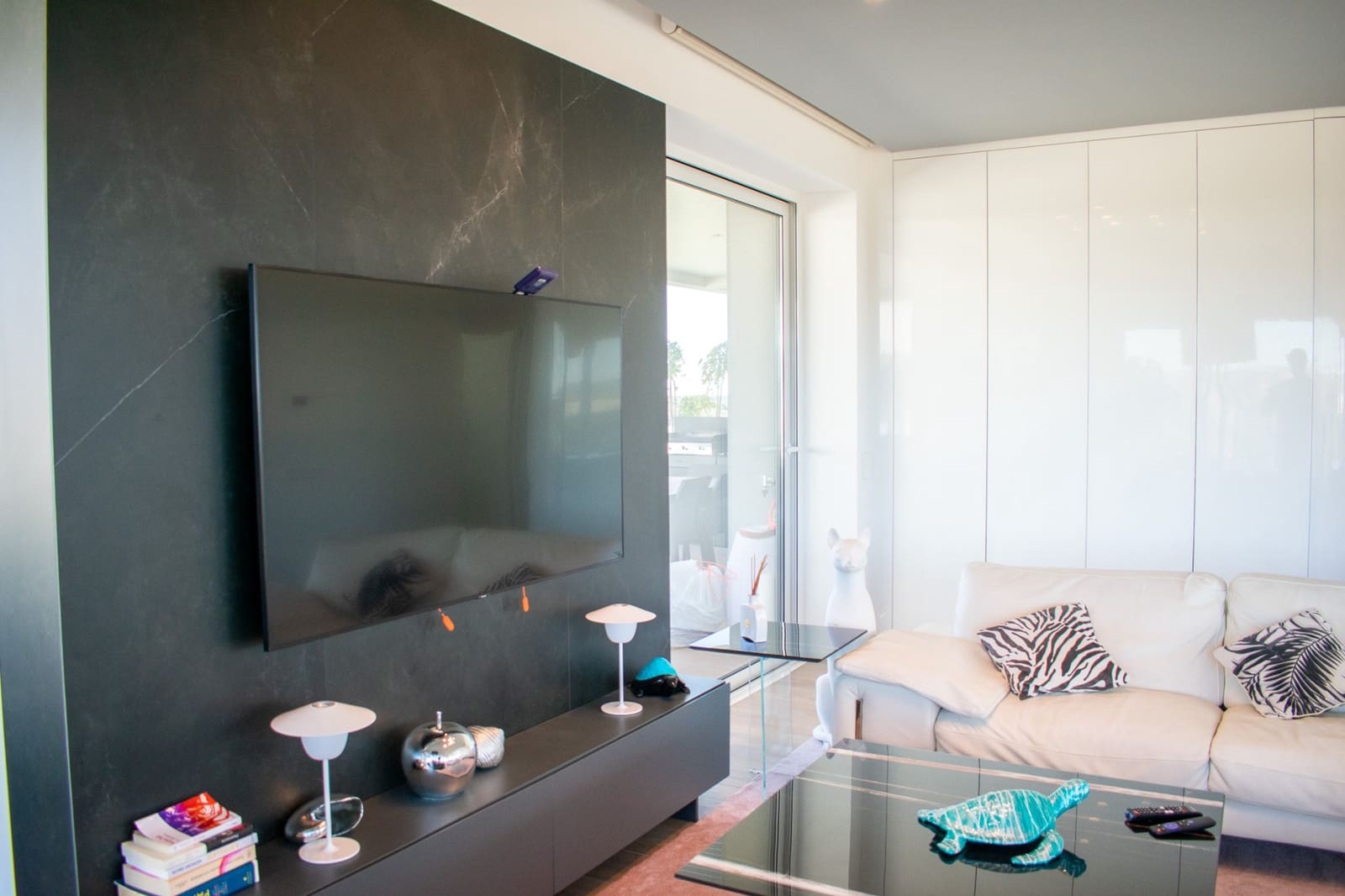 3 chambre Appartement à vendre à Las Colinas Golf avec piscine garage - 829 000 € (Ref: 9198946)