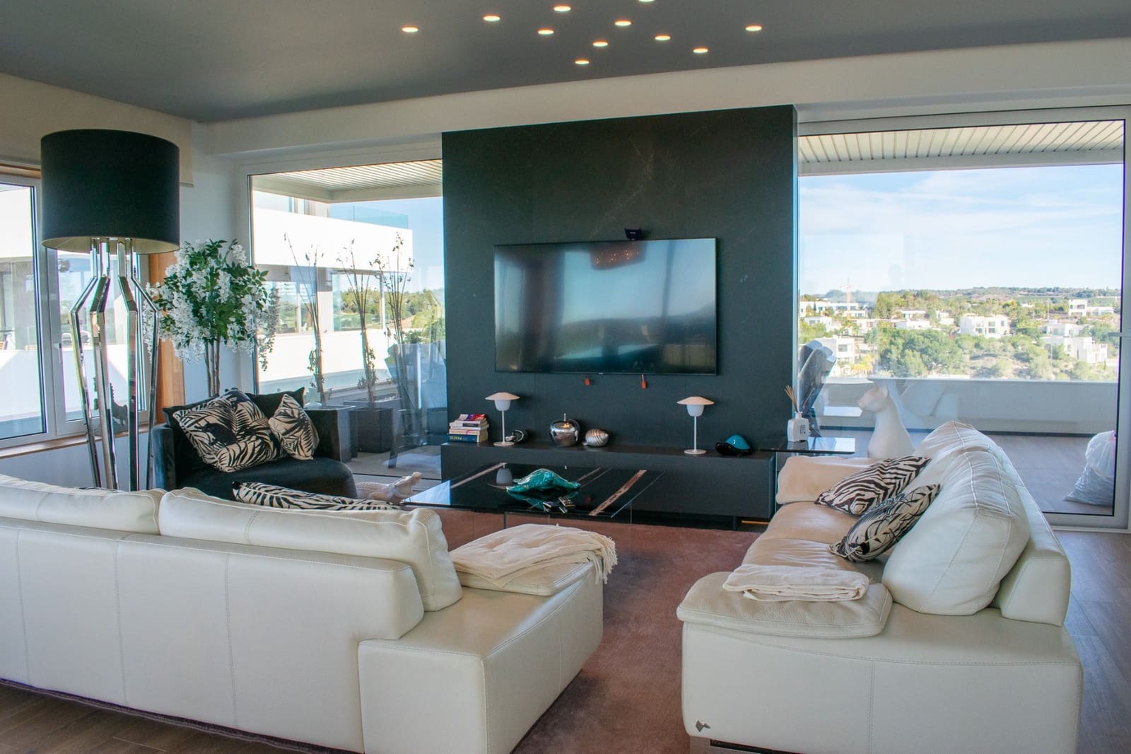 3 chambre Appartement à vendre à Las Colinas Golf avec piscine garage - 829 000 € (Ref: 9198946)