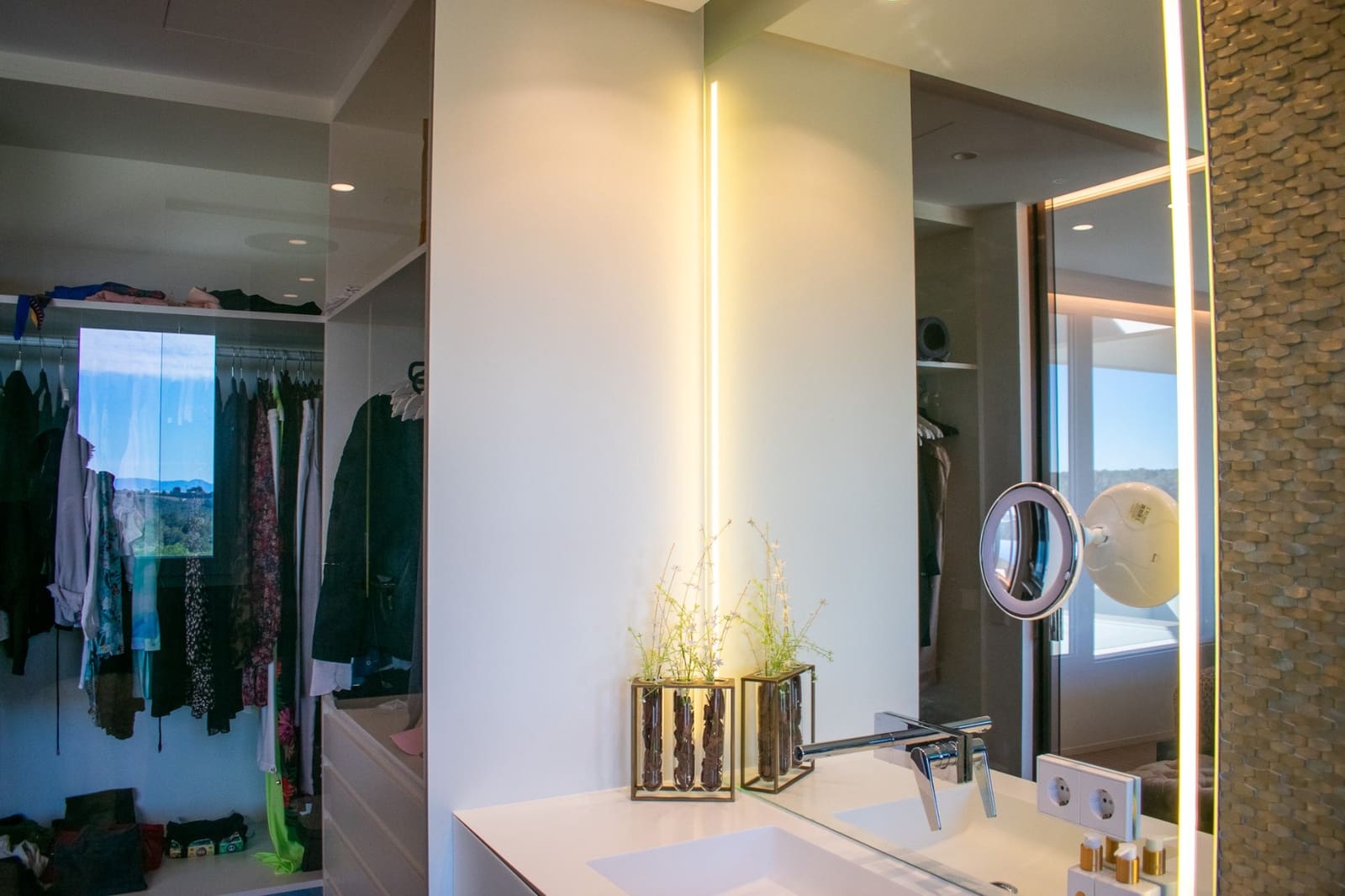 3 chambre Appartement à vendre à Las Colinas Golf avec piscine garage - 829 000 € (Ref: 9198946)