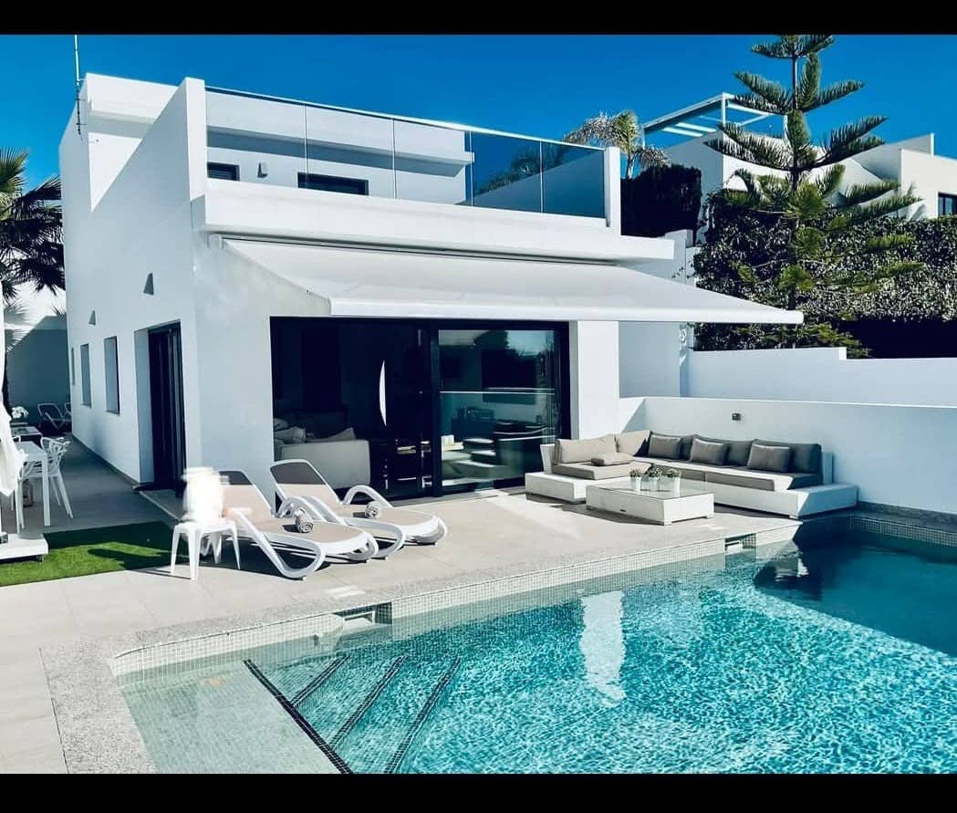 3 Zimmer Villa zu verkaufen in San Fulgencio mit Pool Garage - 599.000 € (Ref: 9198957)