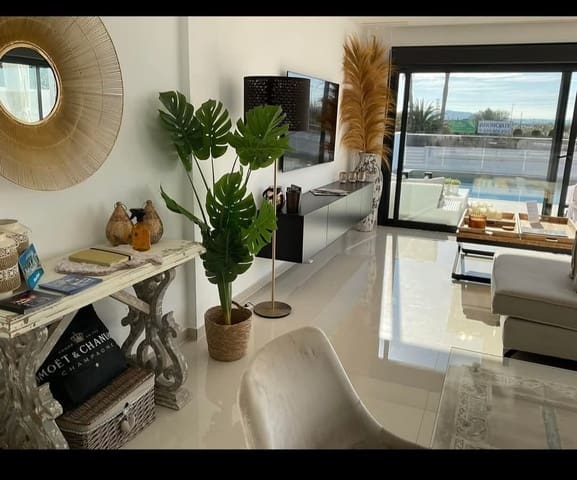 3 bedroom Villa for sale in San Fulgencio with pool garage - € 599,000 (Ref: 9198957)