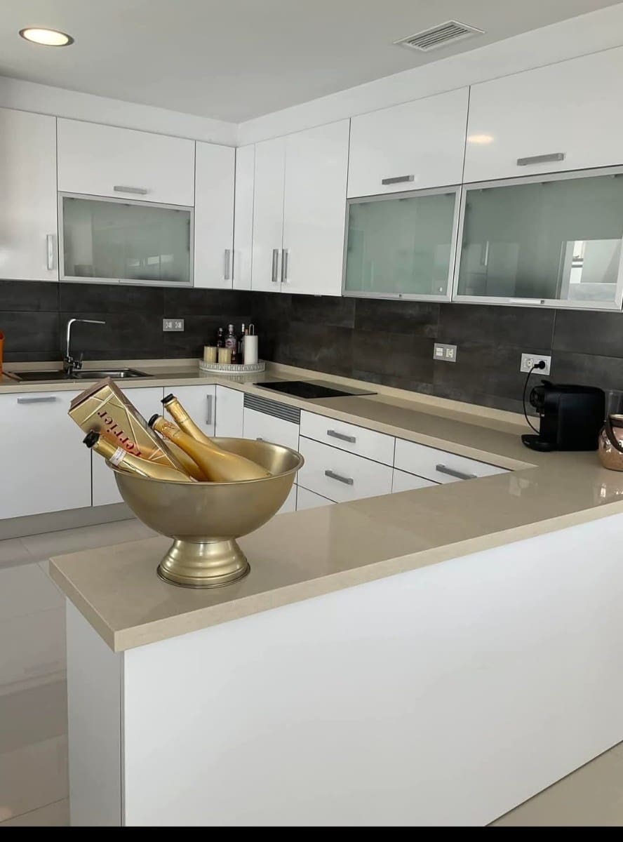 3 Zimmer Villa zu verkaufen in San Fulgencio mit Pool Garage - 599.000 € (Ref: 9198957)