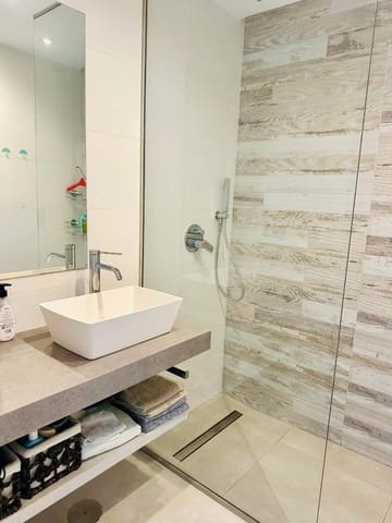 2 chambre Appartement à vendre à El Raso, Guardamar del Segura avec piscine garage - 289 000 € (Ref: 9198960)