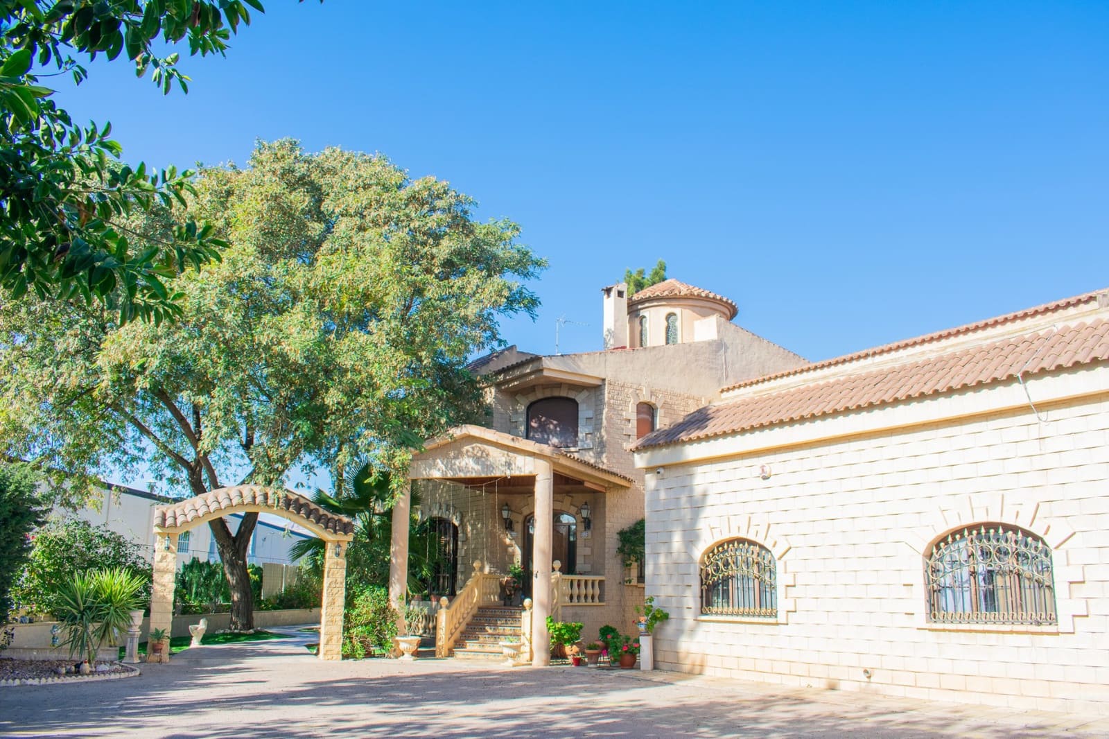 12 soverom Villa til salgs i Crevillente / Crevillent med svømmebasseng garasje - € 1 400 000 (Ref: 9198961)