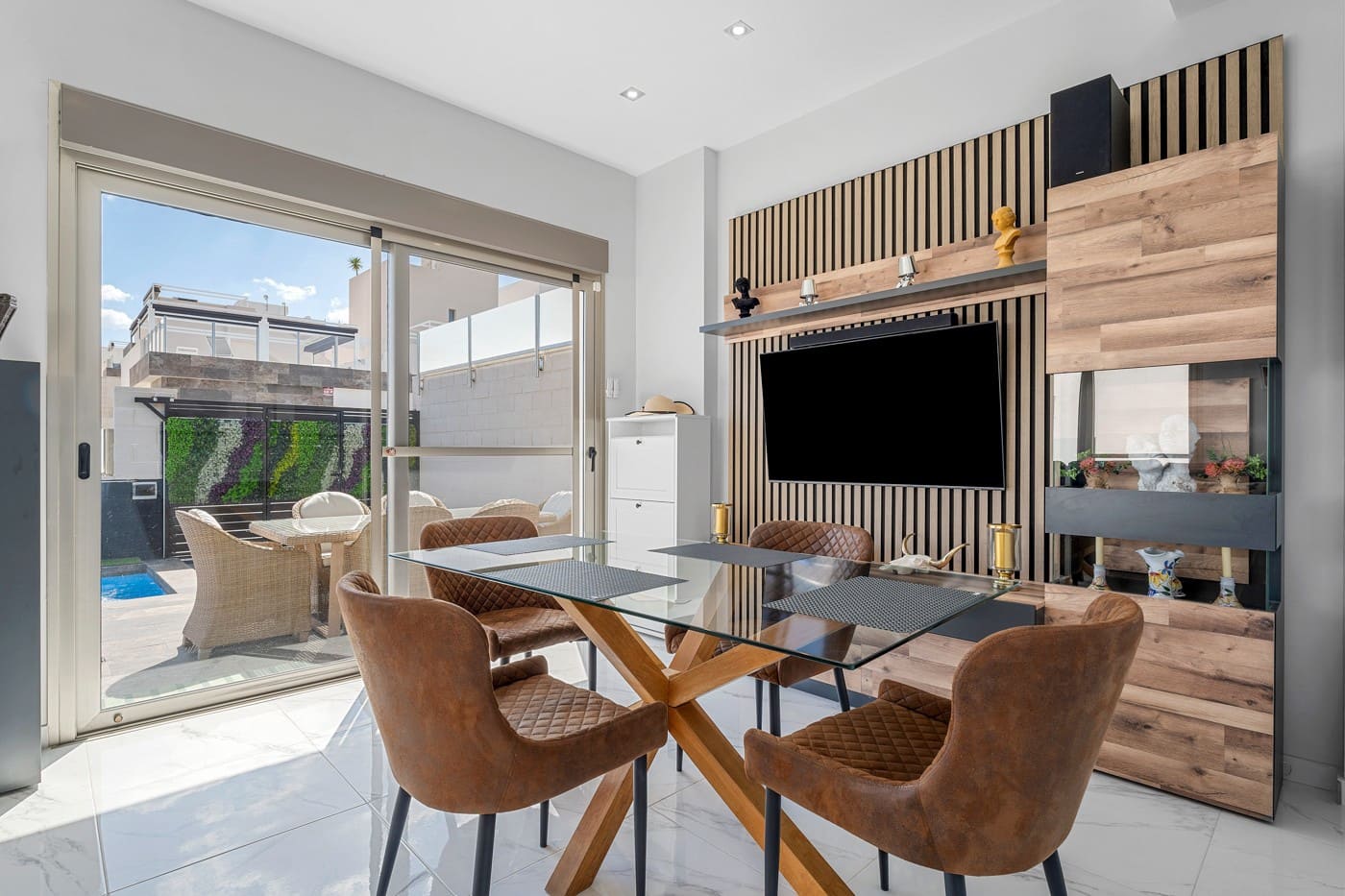 4 soverom Villa til salgs i Villamartin med svømmebasseng - € 449 000 (Ref: 9198962)