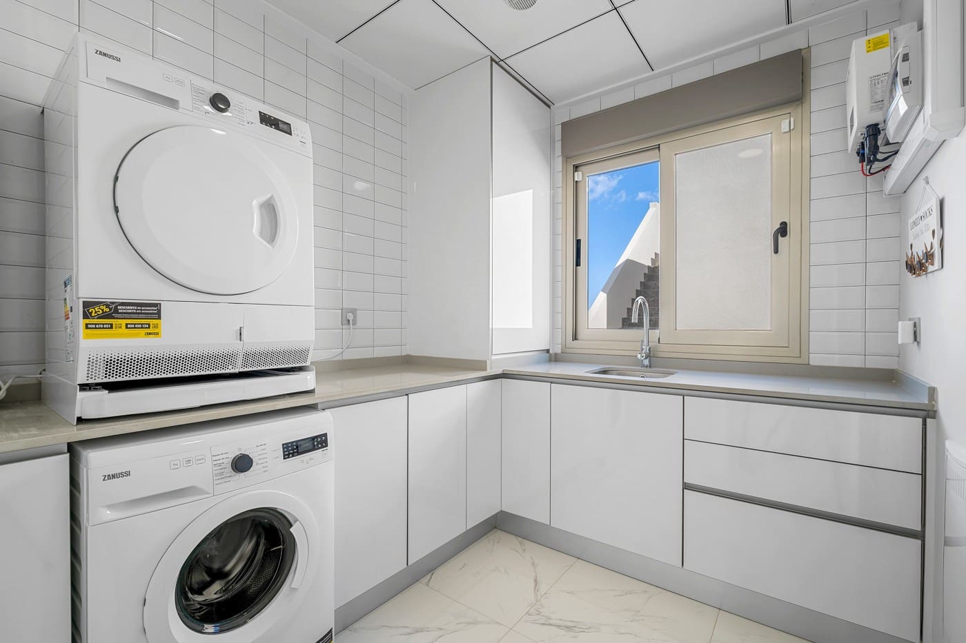 4 soverom Villa til salgs i Villamartin med svømmebasseng - € 449 000 (Ref: 9198962)