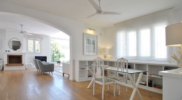 5 Zimmer Villa zu verkaufen in La Marina, Elche / Elx mit Pool Garage - 612.680 € (Ref: 9198965)