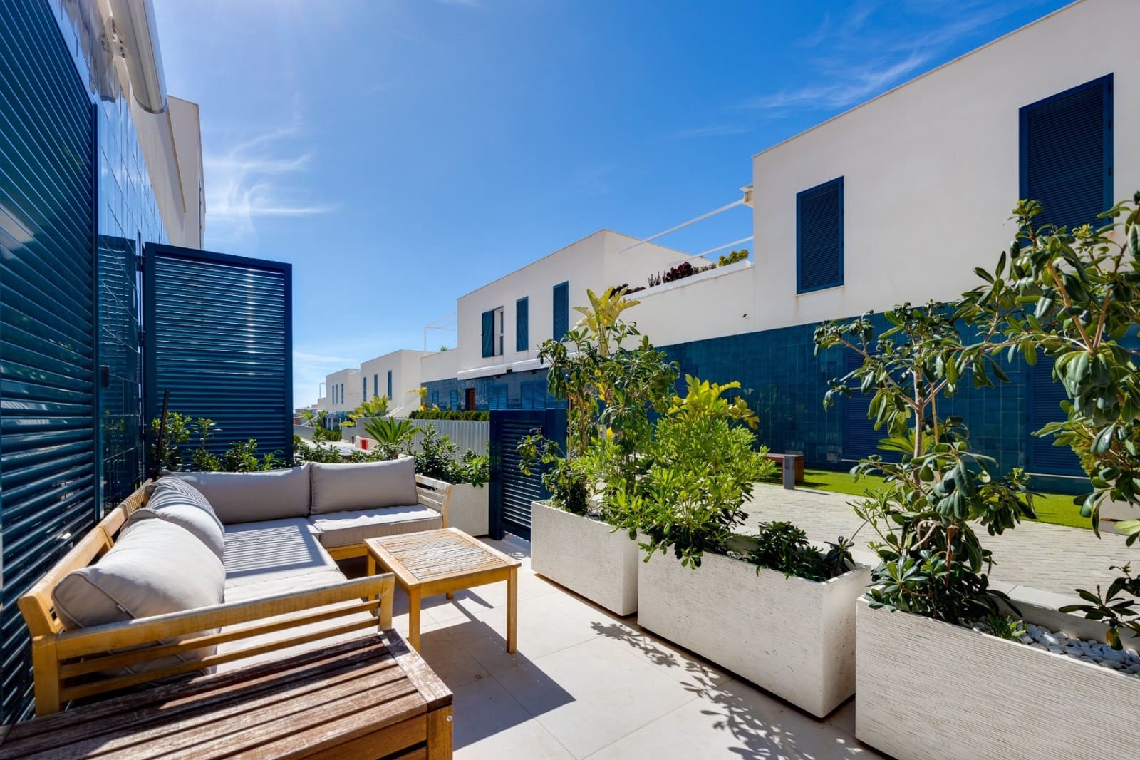 2 soveværelse Lejlighed til salg i Playa Flamenca med swimmingpool garage - € 259.000 (Ref: 9198967)