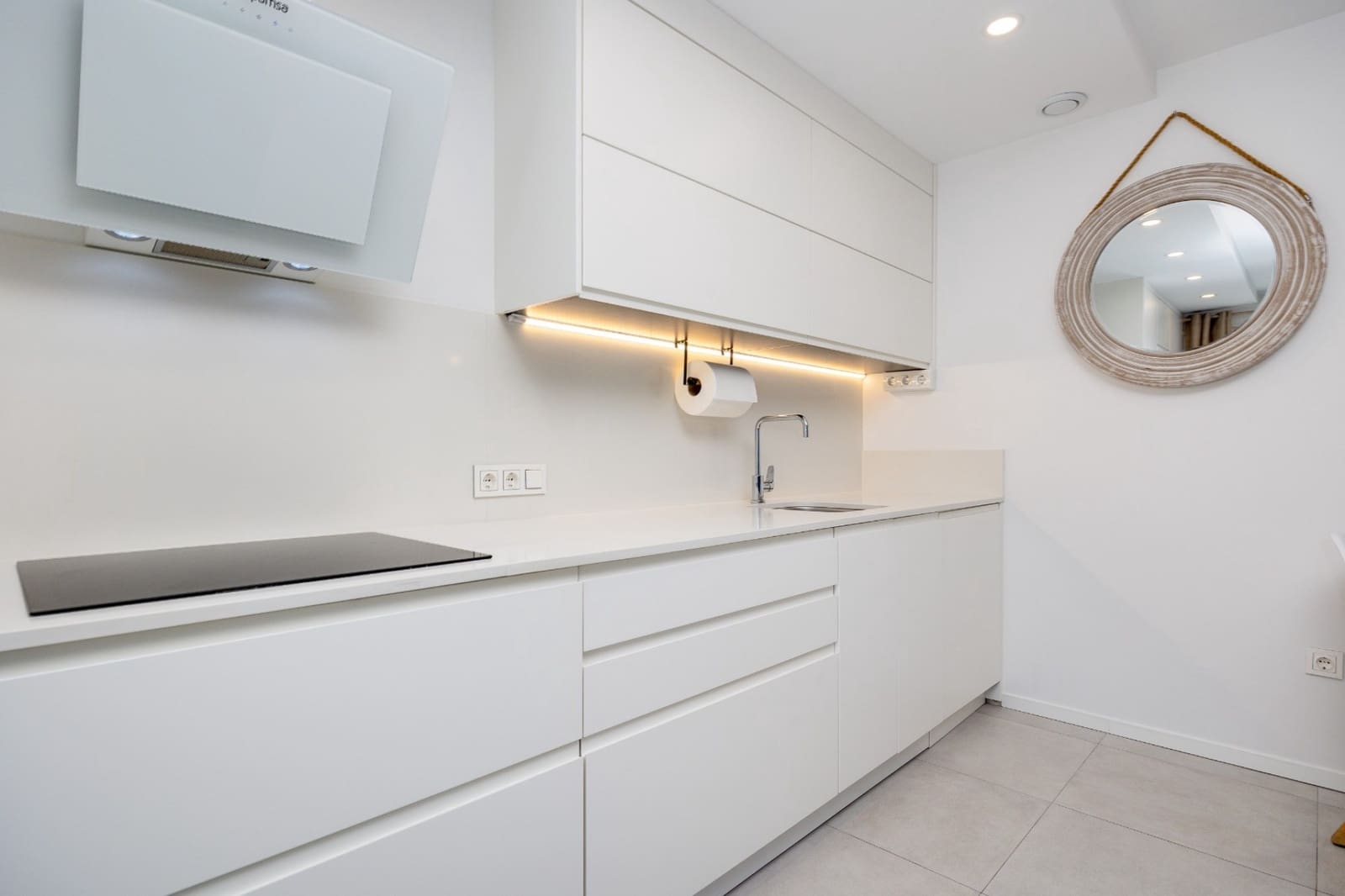 2 soveværelse Lejlighed til salg i Playa Flamenca med swimmingpool garage - € 259.000 (Ref: 9198967)