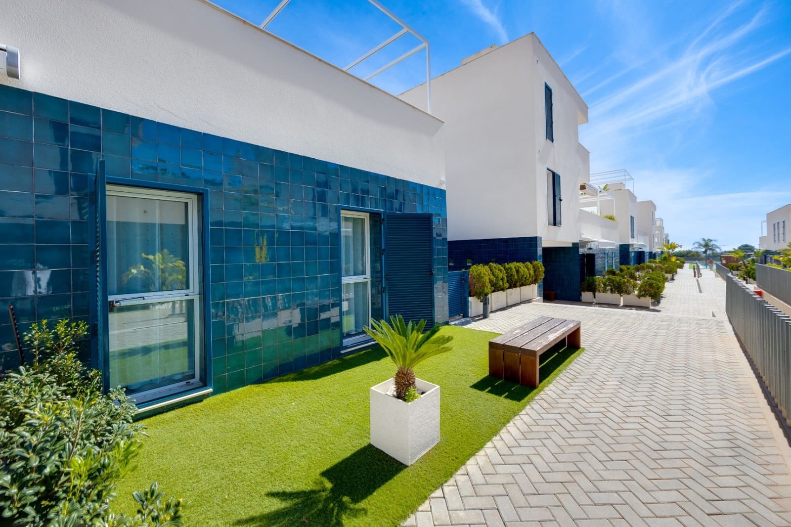 2 soveværelse Lejlighed til salg i Playa Flamenca med swimmingpool garage - € 259.000 (Ref: 9198967)