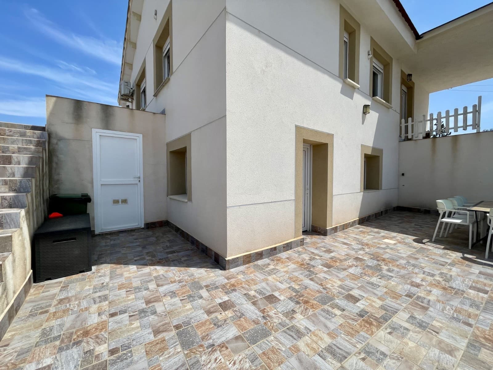 Chalet de 5 habitaciones en Los Balcones en venta con piscina garaje - 659.000 € (Ref: 9198971)