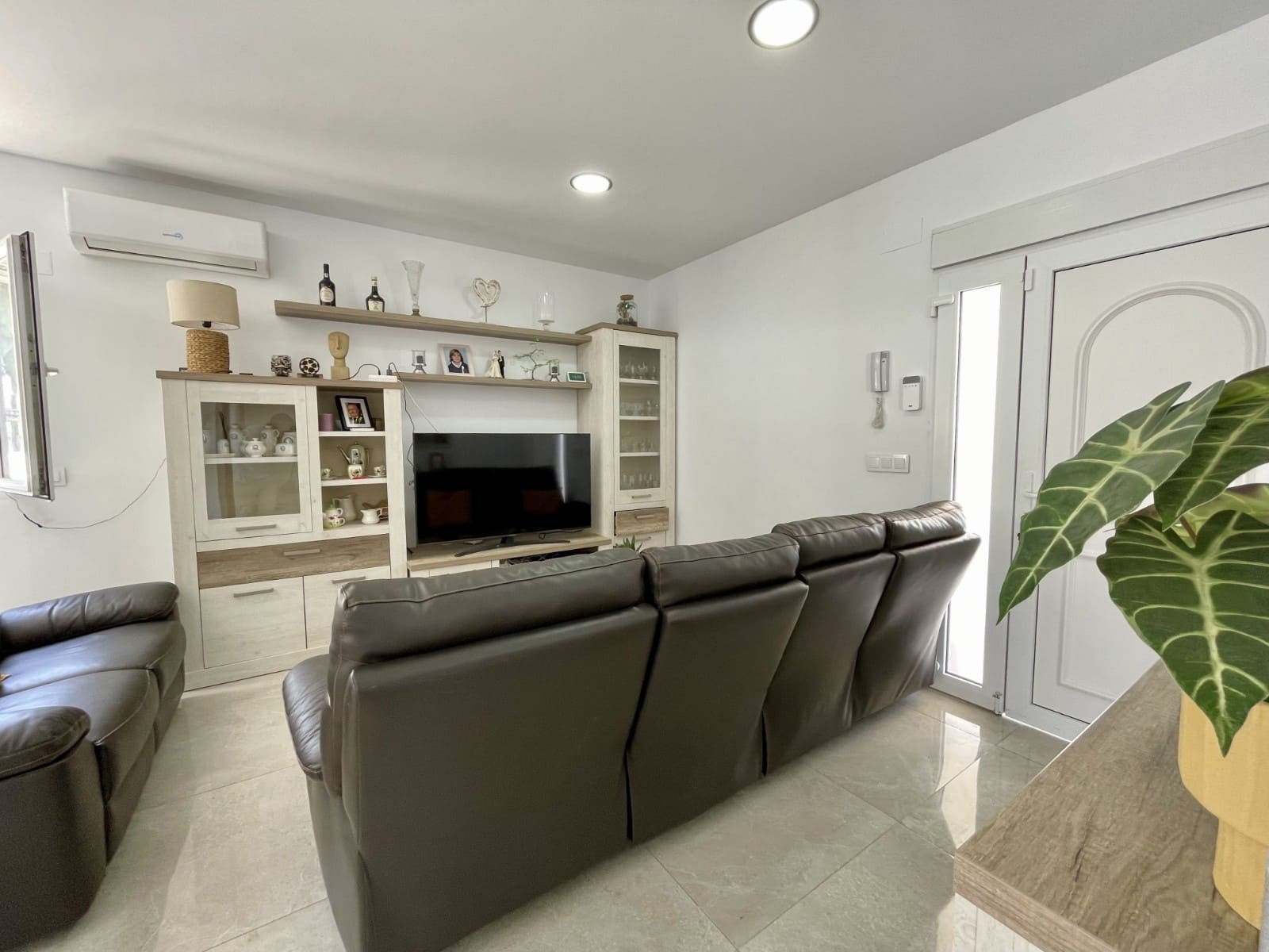 Chalet de 5 habitaciones en Los Balcones en venta con piscina garaje - 659.000 € (Ref: 9198971)