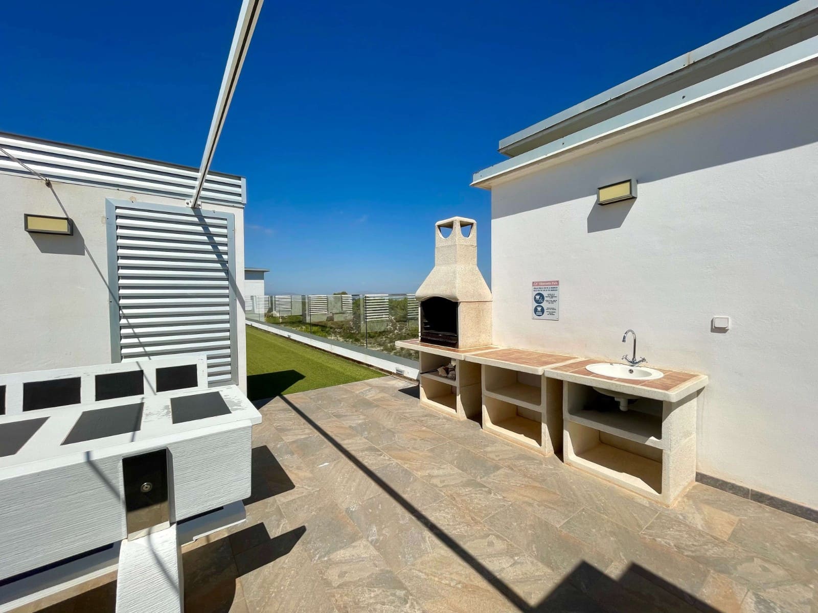 2 sypialnia Apartament na sprzedaż w Villamartin z basenem garażem - 245 000 € (Ref: 9198972)