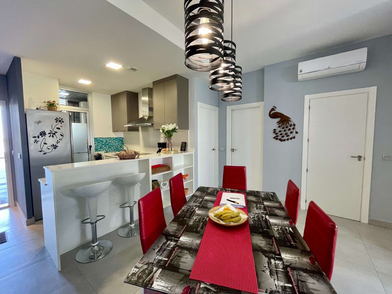 2 sypialnia Apartament na sprzedaż w Villamartin z basenem garażem - 245 000 € (Ref: 9198972)