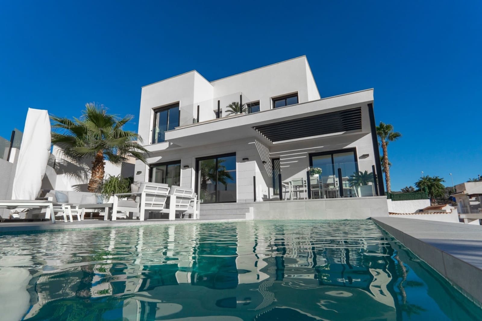 4 soveværelse Villa til salg i La Marquesa med swimmingpool - € 690.000 (Ref: 9198983)