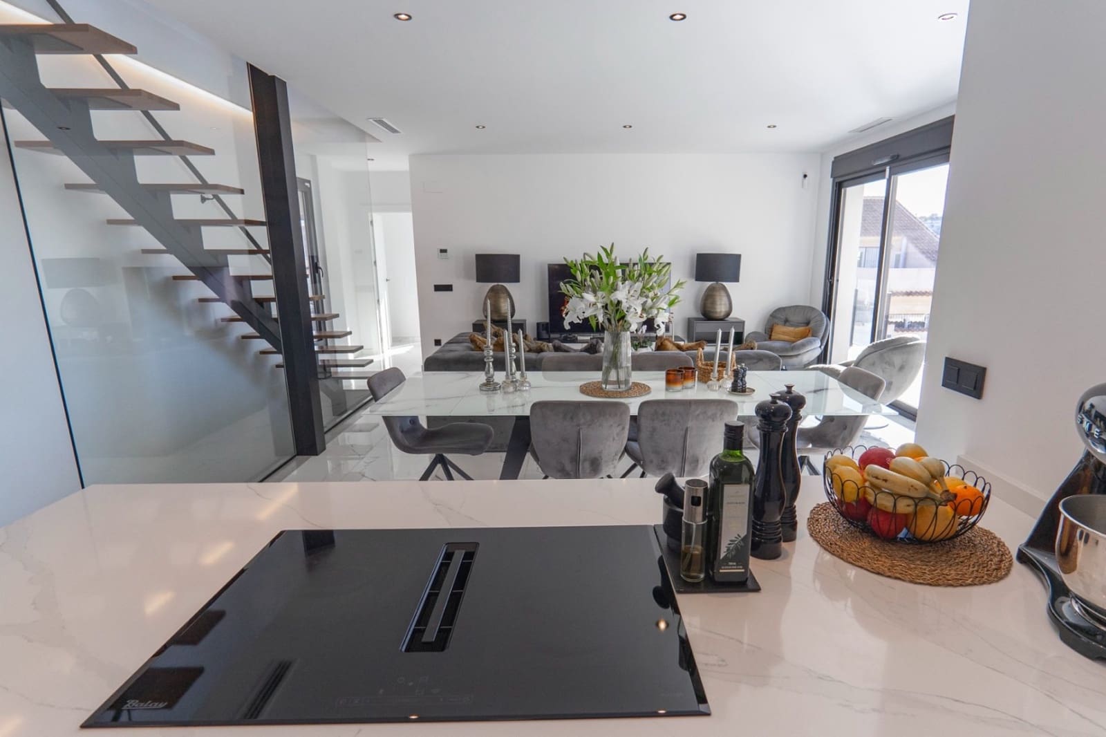 4 soveværelse Villa til salg i La Marquesa med swimmingpool - € 690.000 (Ref: 9198983)