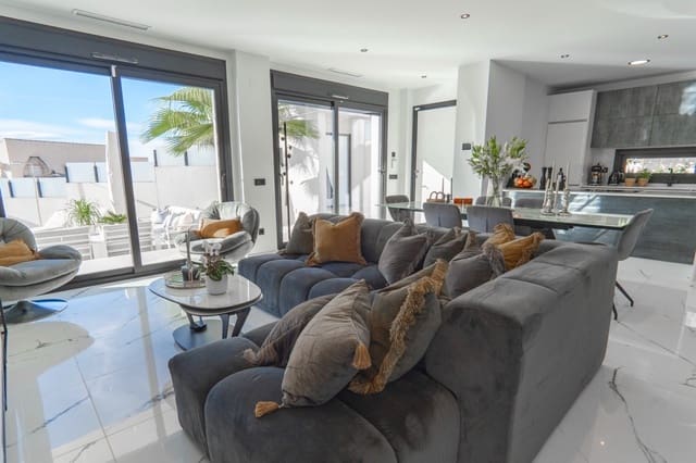 4 quarto Moradia para venda em La Marquesa, Rojales com piscina - 690 000 € (Ref: 9198983)