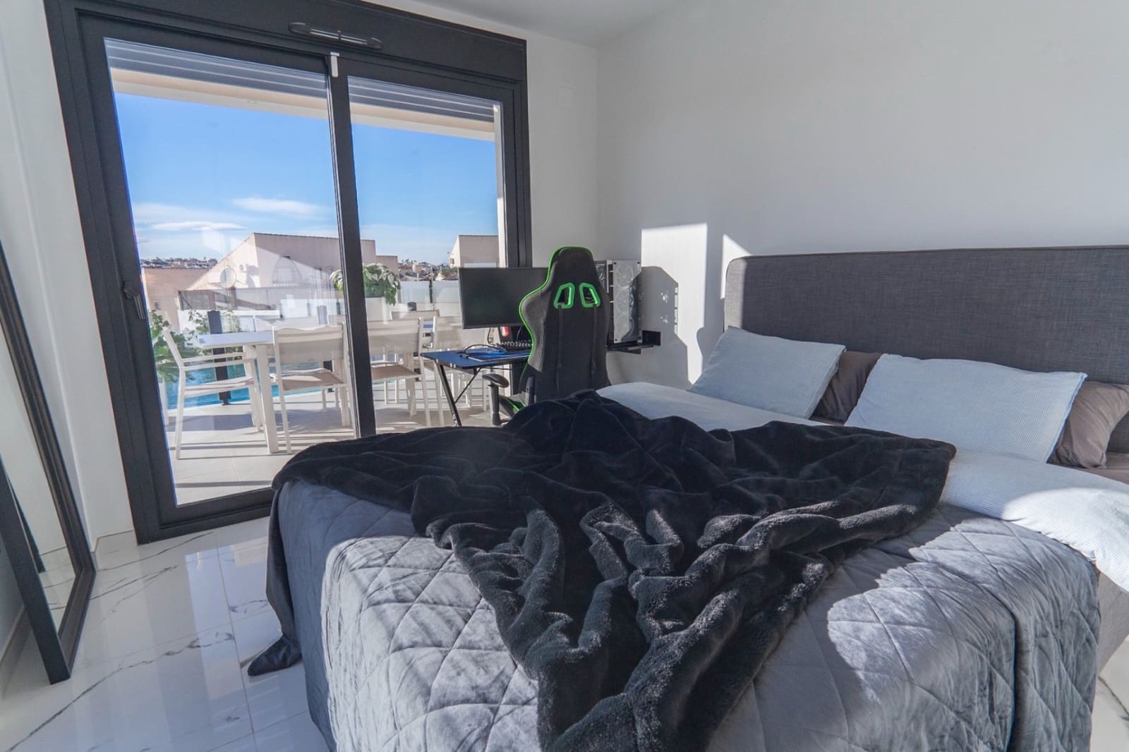 4 soveværelse Villa til salg i La Marquesa med swimmingpool - € 690.000 (Ref: 9198983)