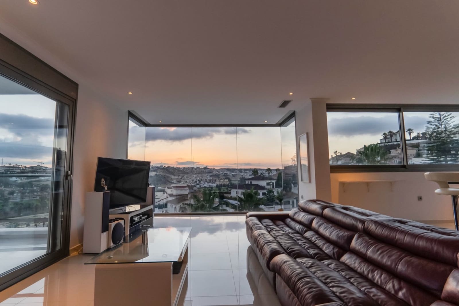 4 sypialnia Willa na sprzedaż w La Marquesa z basenem - 749 000 € (Ref: 9198984)