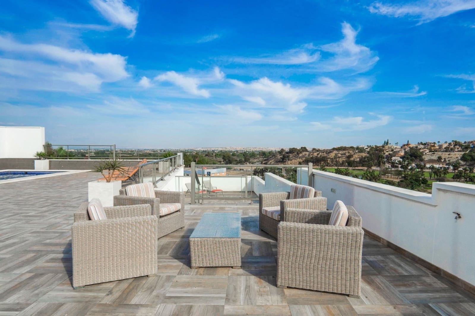 4 sypialnia Willa na sprzedaż w La Marquesa z basenem - 749 000 € (Ref: 9198984)