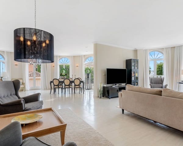 4 camera da letto Villa in vendita in Ciudad Quesada, Rojales con piscina - 890.000 € (Rif: 9198985)