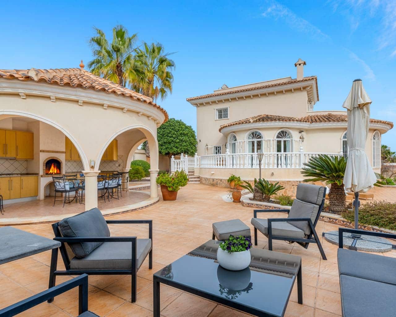 4 camera da letto Villa in vendita in Ciudad Quesada con piscina - 890.000 € (Rif: 9198985)