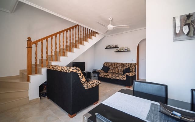 Chalet de 3 habitaciones en Ciudad Quesada, Rojales en venta con piscina - 229.950 € (Ref: 9198989)