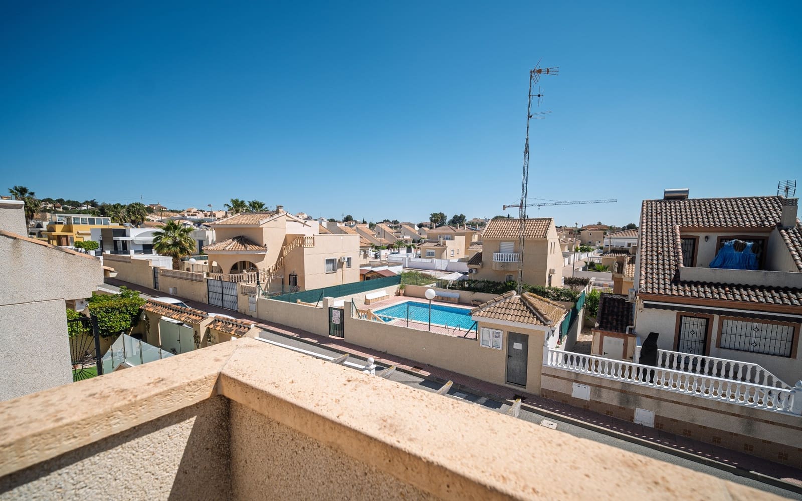 Chalet de 3 habitaciones en Ciudad Quesada en venta con piscina - 229.950 € (Ref: 9198989)