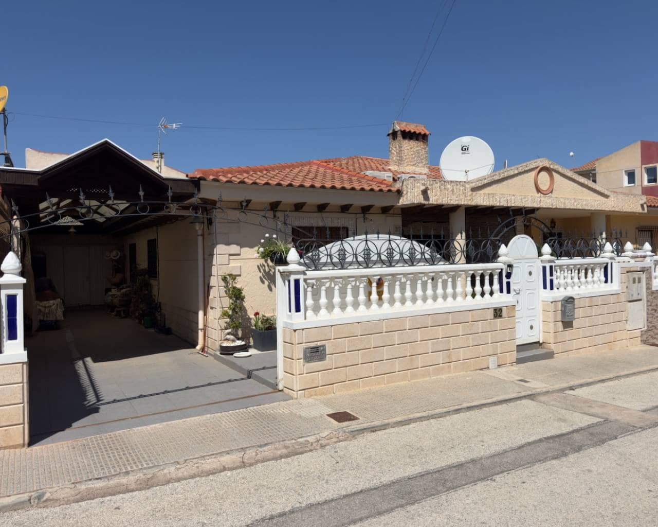 3 soveværelse Villa til salg i Benijofar med garage - € 275.000 (Ref: 9198990)