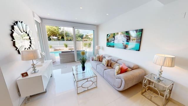 4 soveværelse Villa til salg i El Molino, Torrevieja med swimmingpool - € 650.000 (Ref: 9198991)