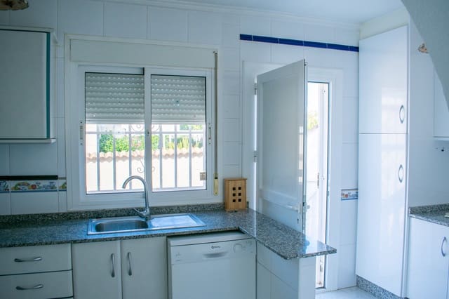 4 quarto Moradia para venda em Ciudad Quesada, Rojales com piscina - 399 950 € (Ref: 9198992)