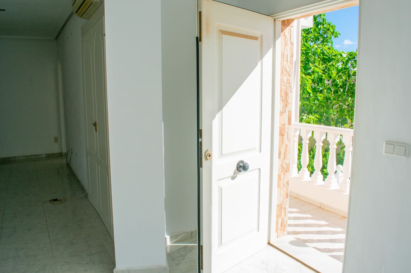 4 bedroom Villa for sale in Ciudad Quesada with pool - € 399,950 (Ref: 9198992)