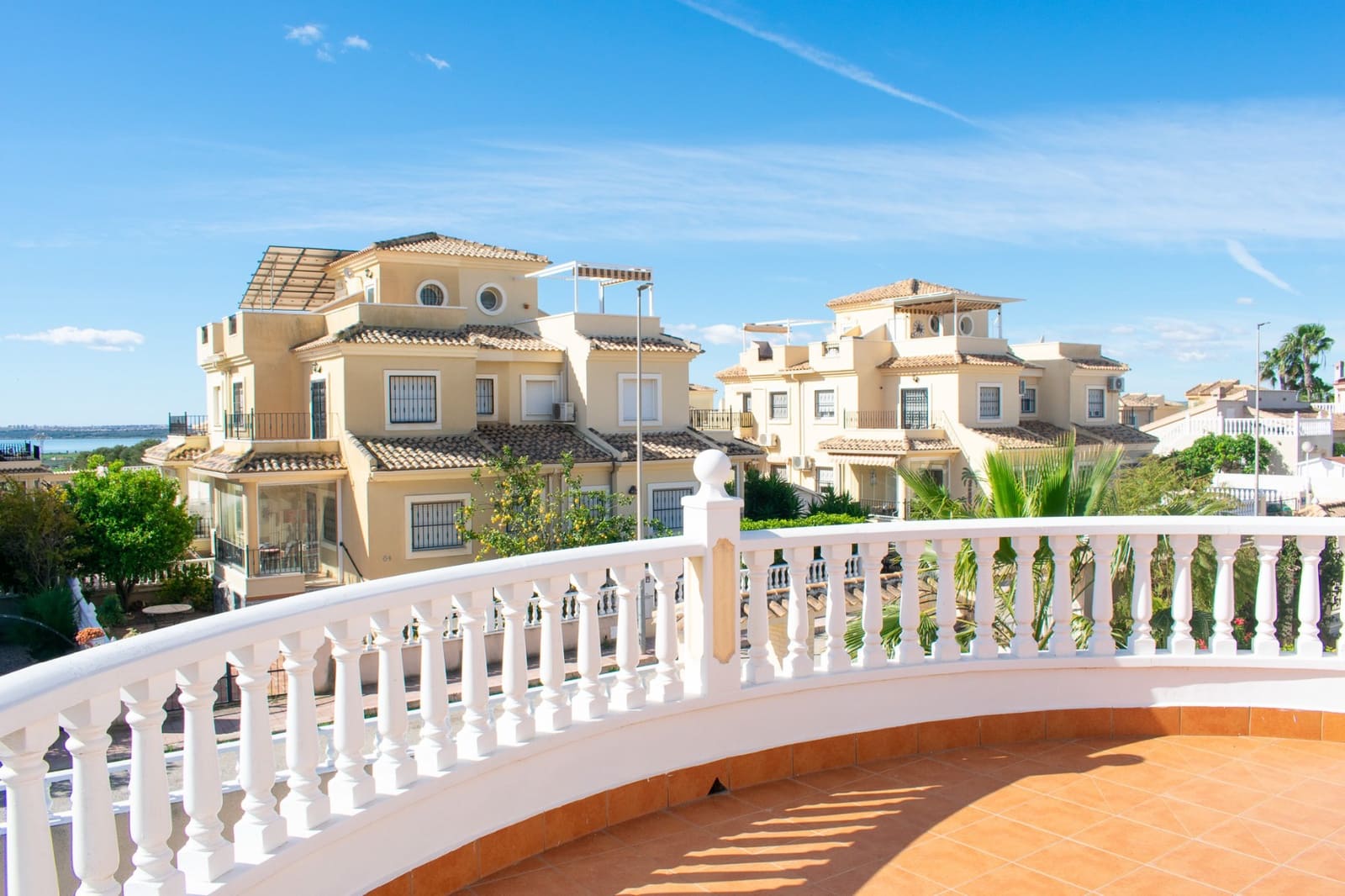 4 bedroom Villa for sale in Ciudad Quesada with pool - € 399,950 (Ref: 9198992)