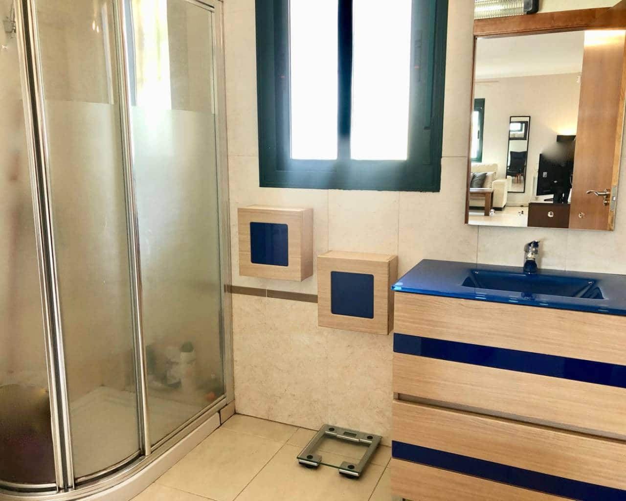 Chalet de 4 habitaciones en Ciudad Quesada en venta con piscina - 520.000 € (Ref: 9198995)