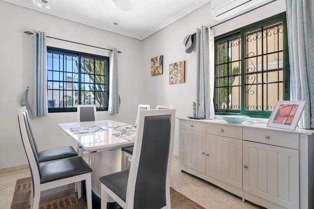 3 bedroom Villa for sale in Los Dolses, Orihuela with pool - € 379,000 (Ref: 9199001)