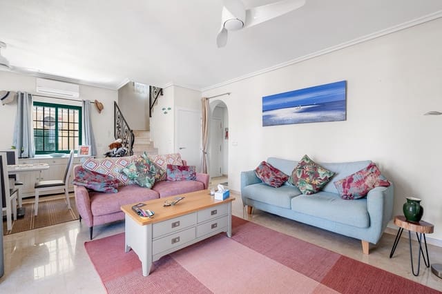 3 bedroom Villa for sale in Los Dolses, Orihuela with pool - € 379,000 (Ref: 9199001)